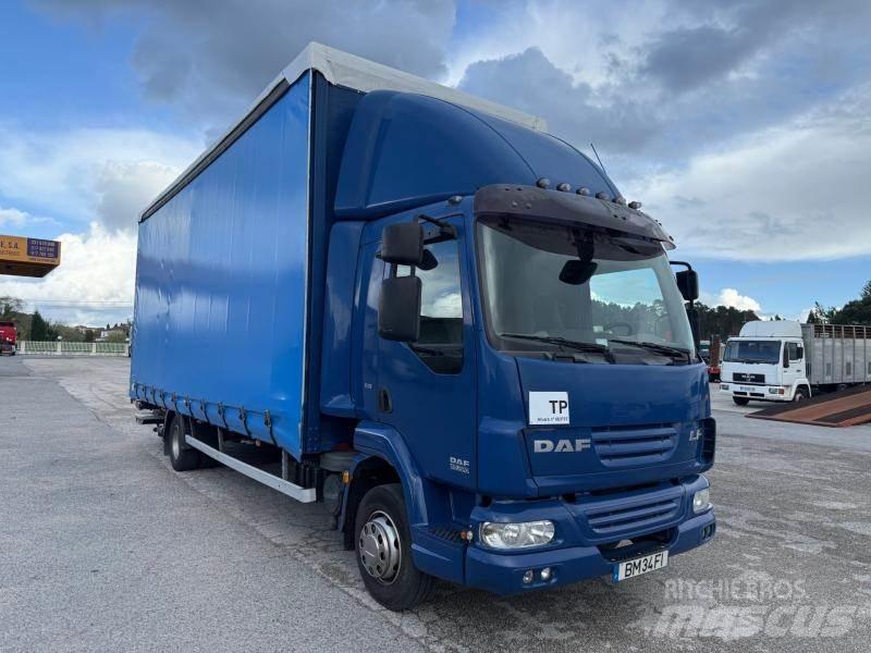 DAF LF شاحنات بغطاء جانبي