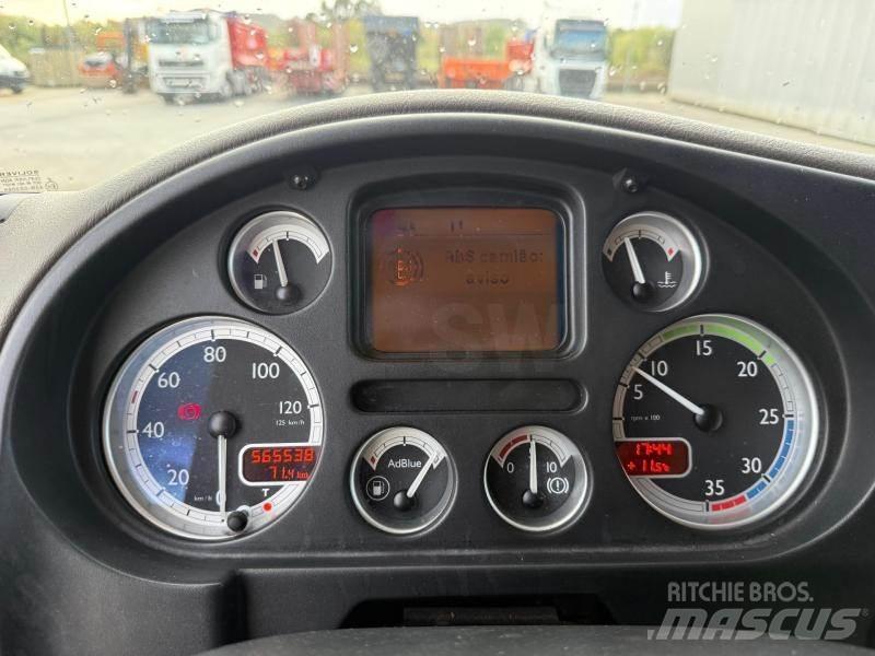 DAF LF شاحنات بغطاء جانبي