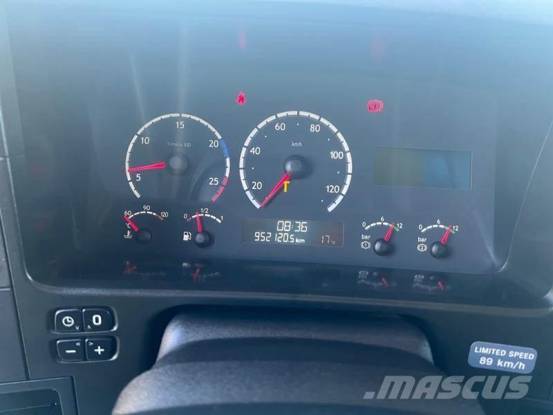 Scania R 420 وحدات الجر