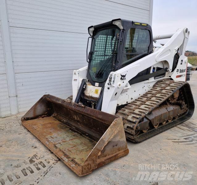Bobcat T870 لوادر انزلاقية التوجيه