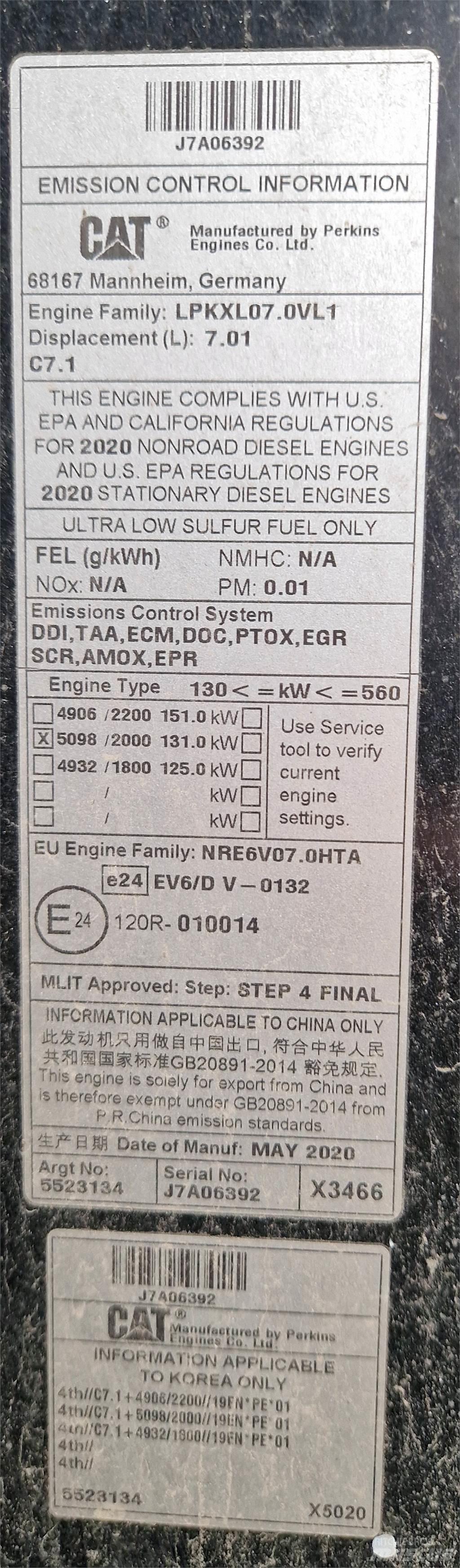CAT 120AWD معدات تمهيد الطرق