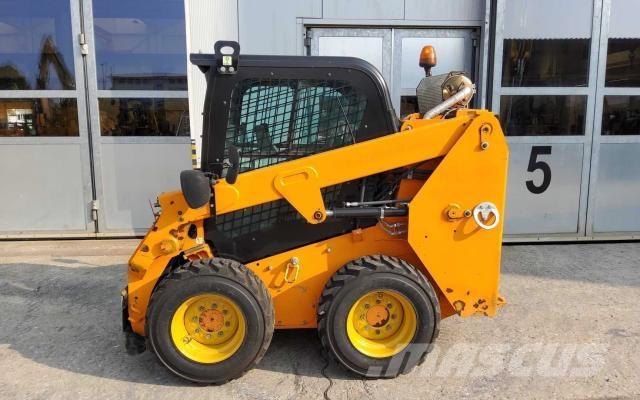 CAT 226D لوادر بعجل