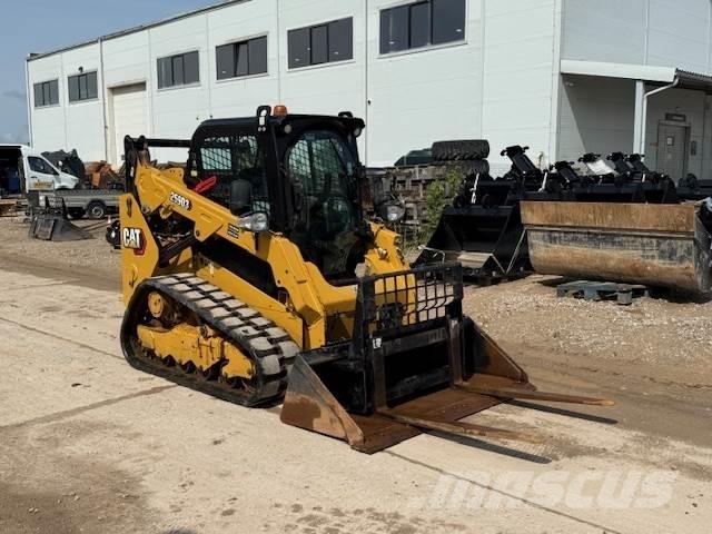 CAT 259D3 لوادر انزلاقية التوجيه