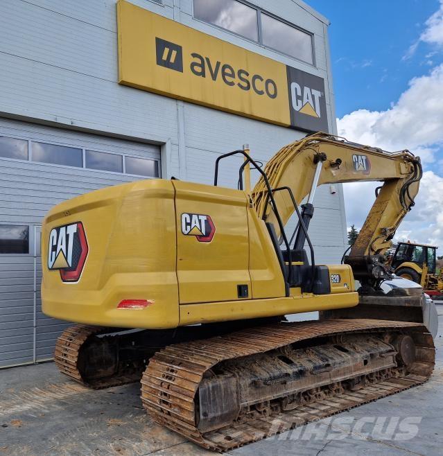 CAT 320 حفارات زحافة