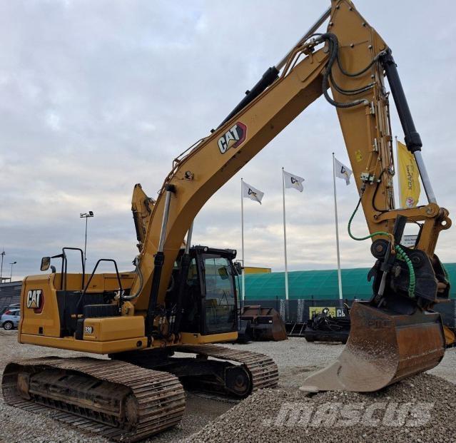 CAT 320-07 حفارات زحافة