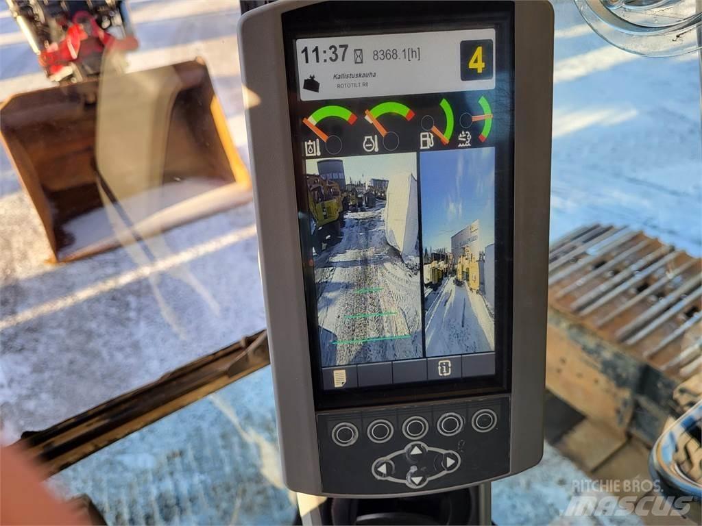 CAT 320FL حفارات زحافة