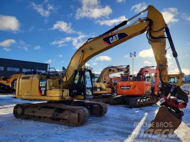 CAT 320FL حفارات زحافة