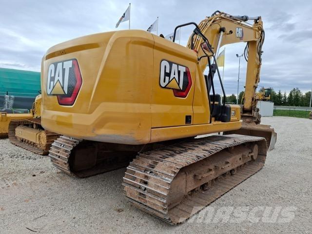 CAT 323 حفارات زحافة