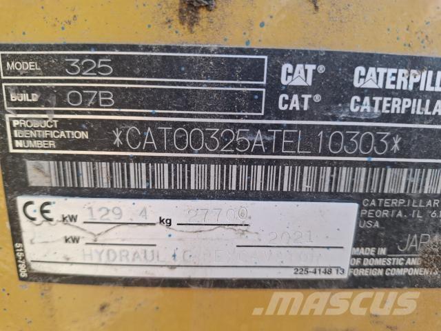 CAT 325 حفارات زحافة