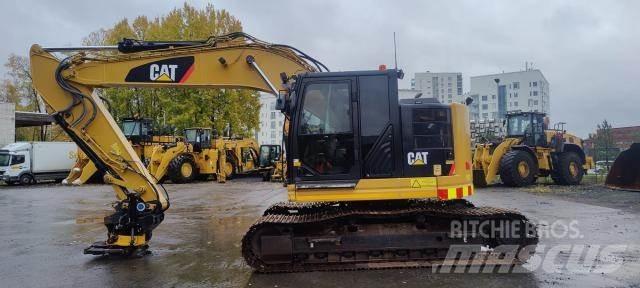 CAT 325F حفارات زحافة