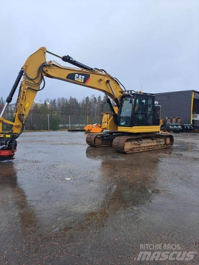 CAT 325F حفارات زحافة