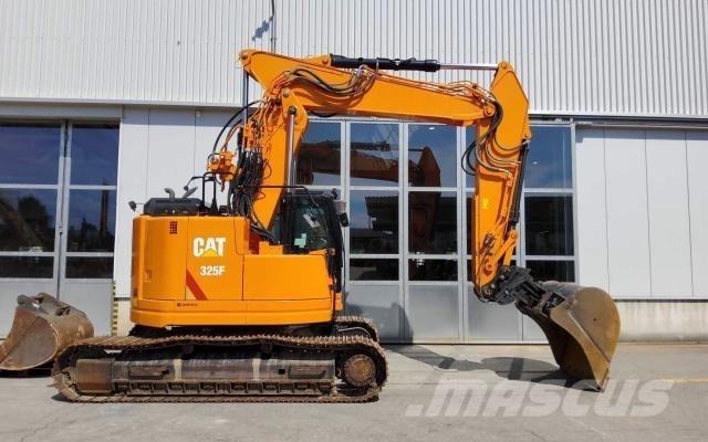 CAT 325F LCR حفارات زحافة