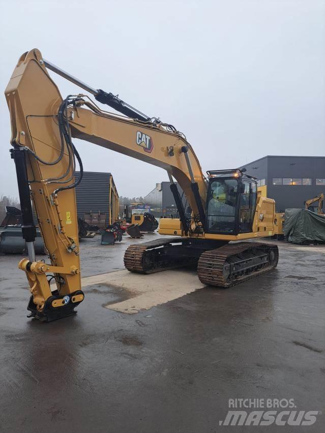 CAT 330GC حفارات زحافة
