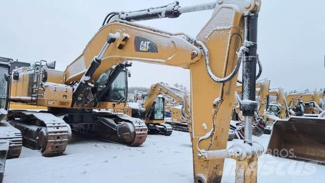 CAT 390D LME حفارات زحافة