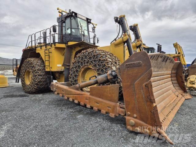 CAT 854K بلدوزرات مجنزرة