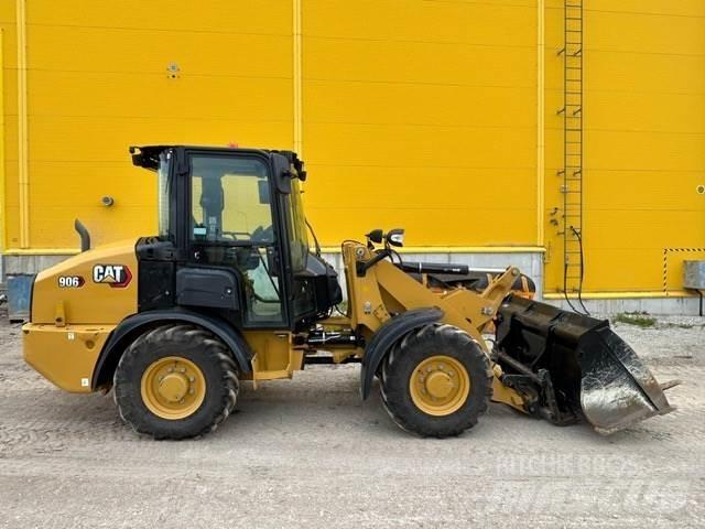CAT 906-14 لوادر بعجل