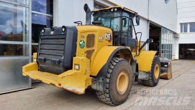 CAT 962M لوادر بعجل