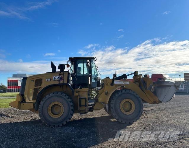 CAT 966 لوادر بعجل