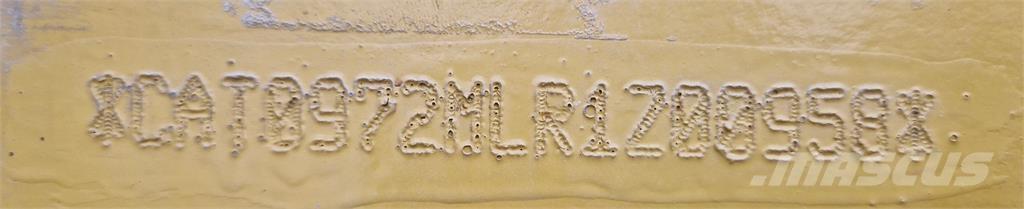 CAT 972MXE لوادر بعجل