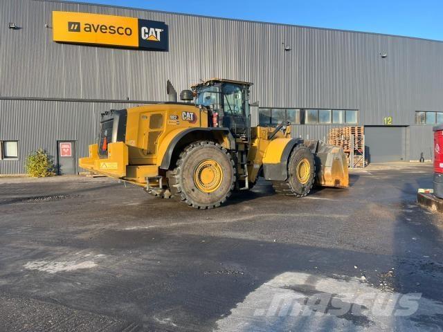 CAT 982 لوادر بعجل