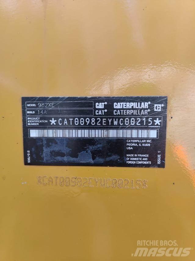 CAT 982XE لوادر بعجل