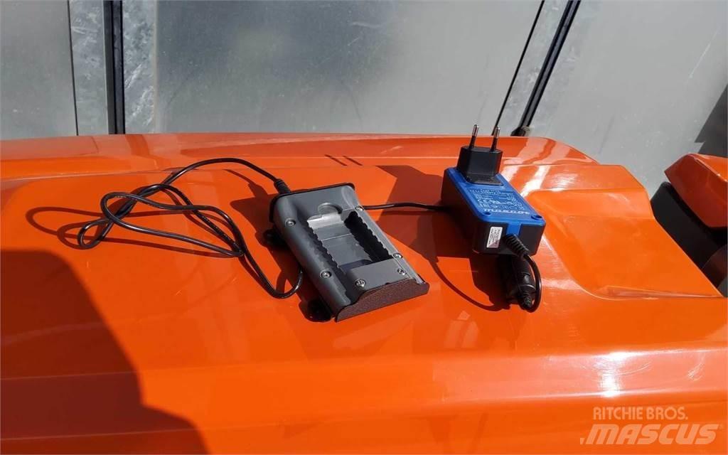 Husqvarna LP9505 مداحل متنوعة
