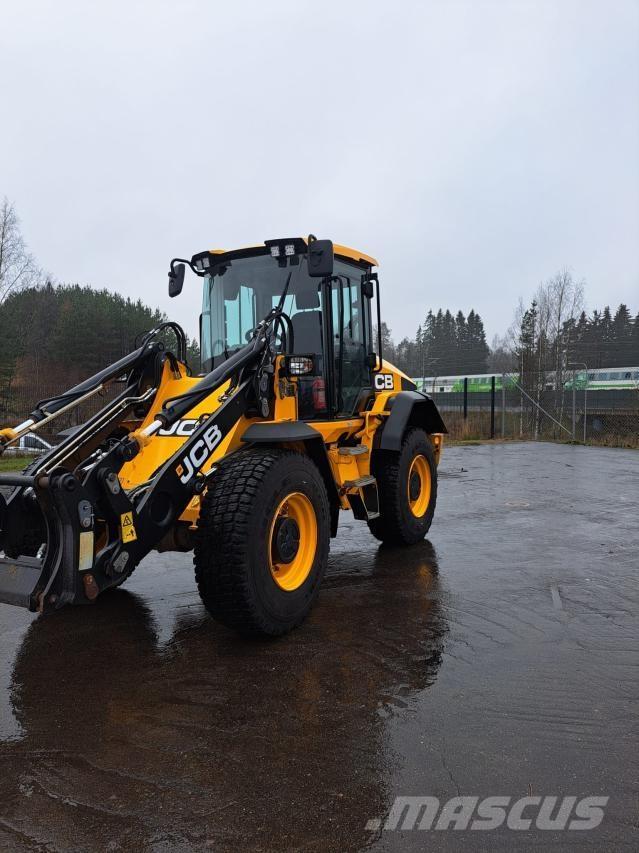 JCB 417 S5 HT لوادر بعجل