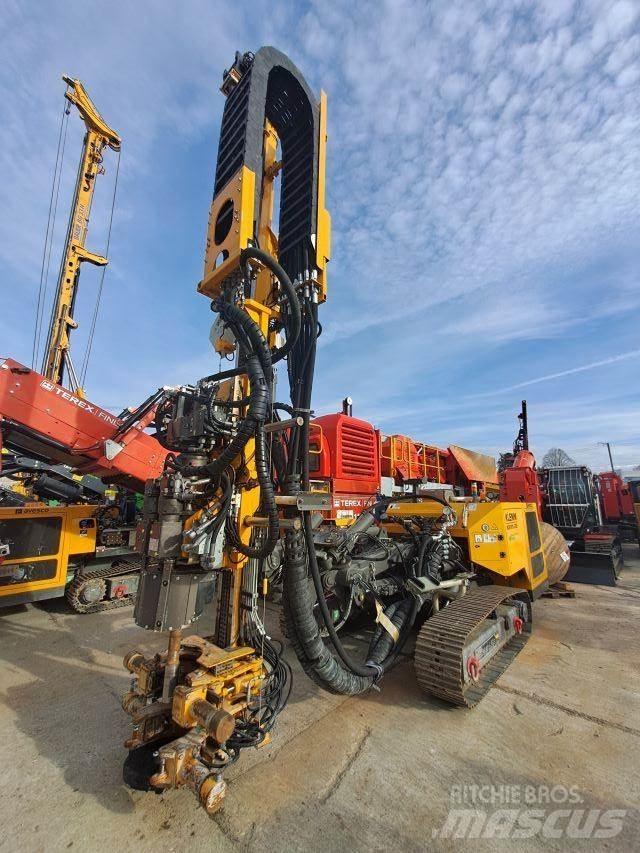 Klemm KR 801-3GS أجهزة حفر المرساة