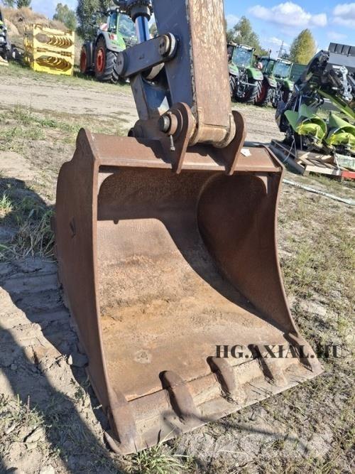 Atlas 240 LC حفارات زحافة