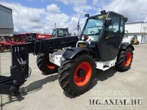 Bobcat T35120 معدات مناولة لأغراض الزراعة