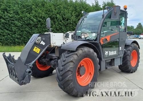 Bobcat TL 38.70 معدات مناولة لأغراض الزراعة
