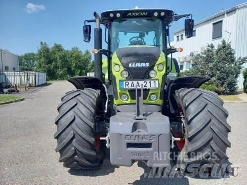 CLAAS Axion 810 الجرارات