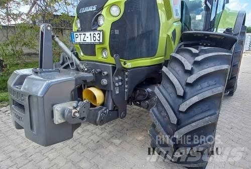 CLAAS Axion 830 الجرارات