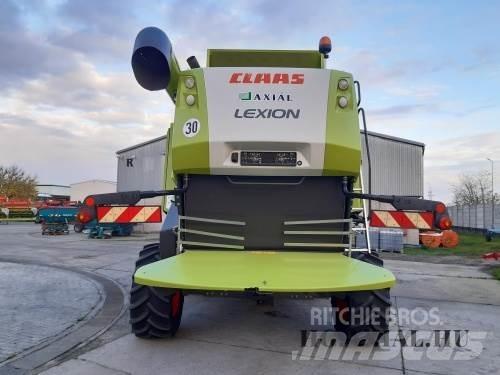 CLAAS Lexion 670 حصادات