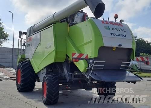 CLAAS Tucano 440 حصادات