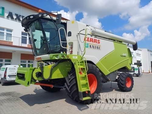 CLAAS Tucano 440 حصادات