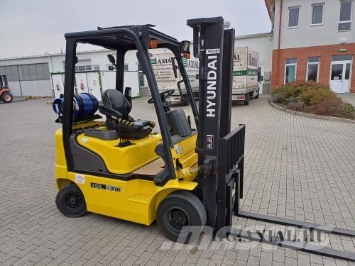 Hyundai 15L-7M ماكينات زراعية أخرى