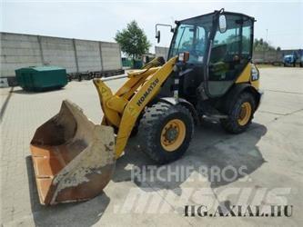 Komatsu 65 لوادر بعجل