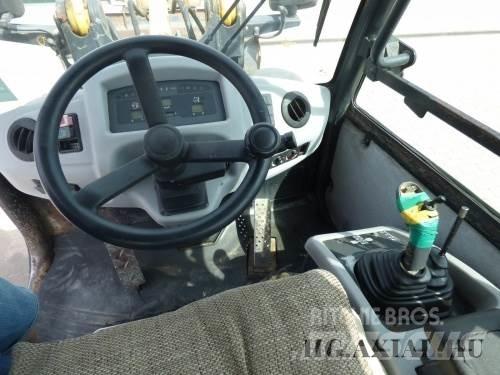 Komatsu 65 لوادر بعجل