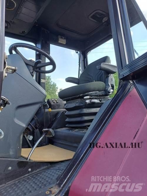 MTZ 1221.3 الجرارات