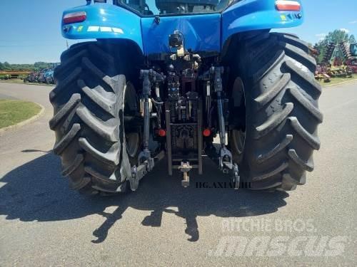 New Holland T8.380 الجرارات