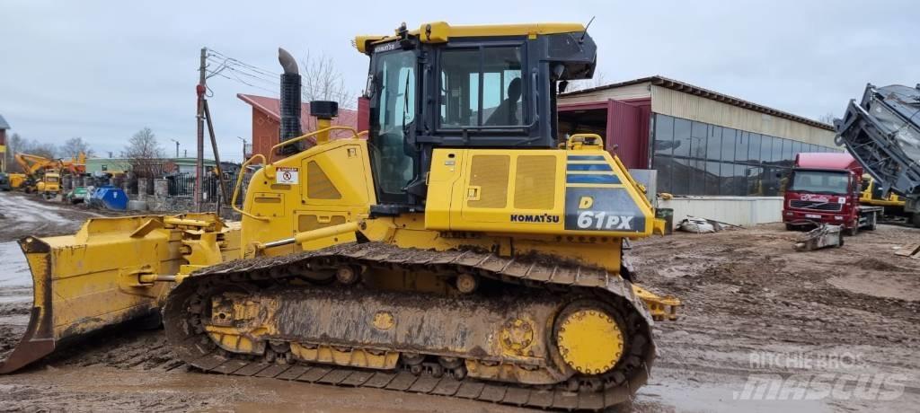 Komatsu D 61 PXI-24 بلدوزرات مجنزرة
