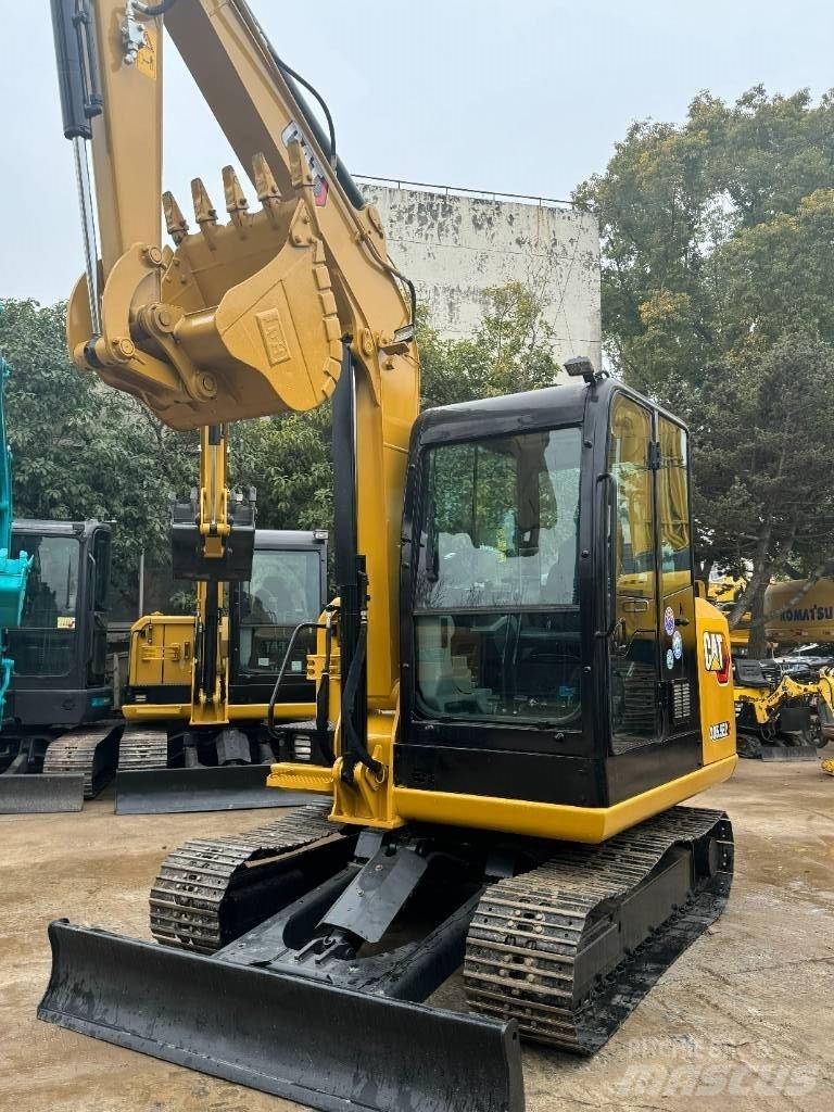 CAT CAT305.5 حفارات صغيرة أقل من 7 طن (حفارات صغيرة)