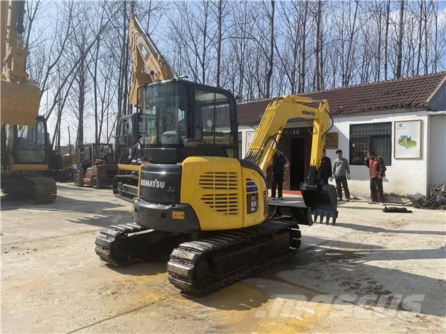 Komatsu PC 55 حفارات زحافة