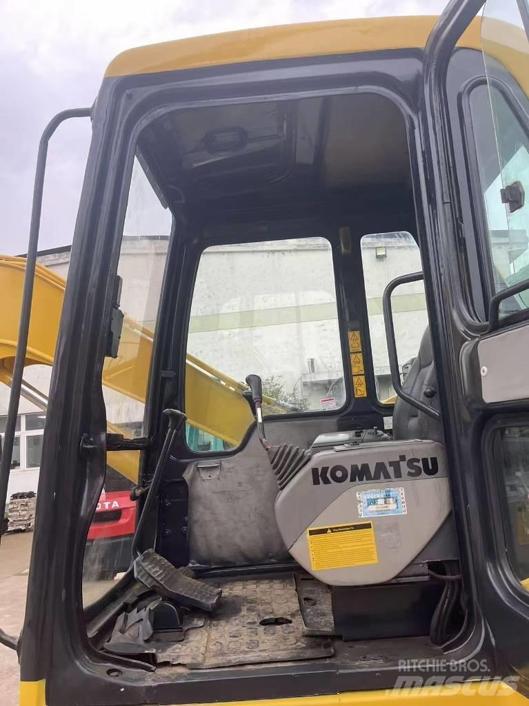 Komatsu PC 60 حفارات صغيرة أقل من 7 طن (حفارات صغيرة)