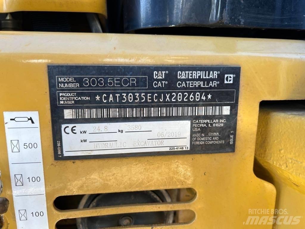 CAT 303.5ECR حفارات زحافة