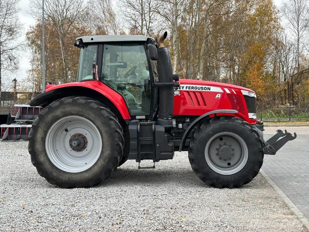 Massey Ferguson 7724 الجرارات