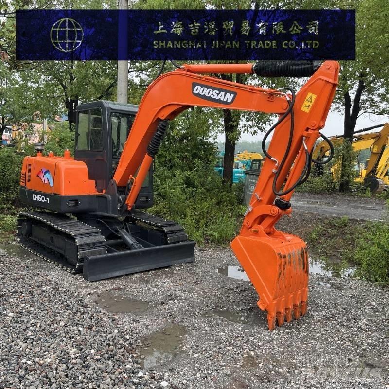 Doosan DH 60-7 حفارات صغيرة أقل من 7 طن (حفارات صغيرة)