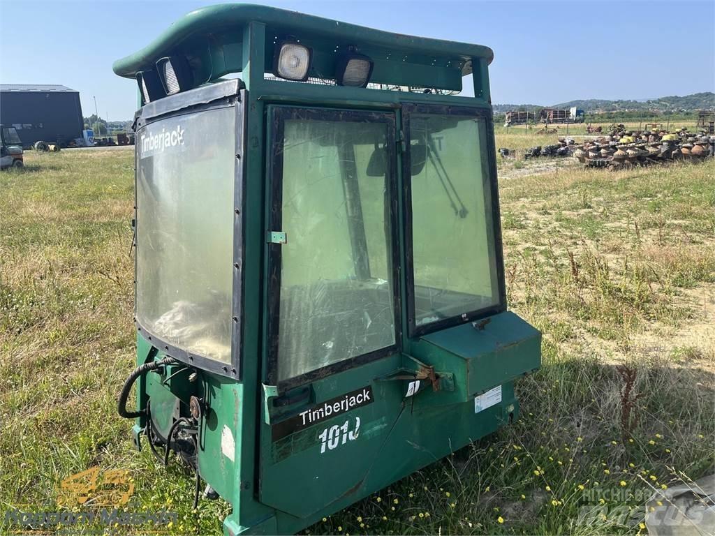 Timberjack 1010 كابينة والداخلية