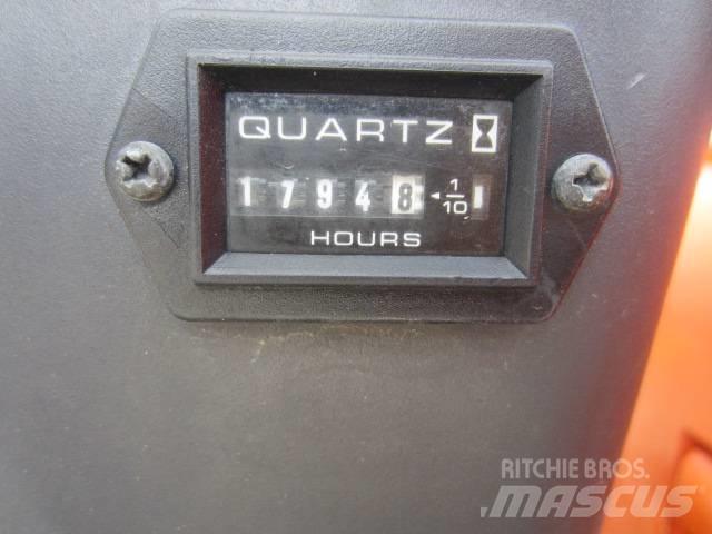 Hitachi ZX 10 حفارات صغيرة أقل من 7 طن (حفارات صغيرة)